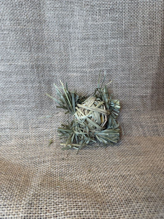 Woven Grass Bonbon Toy