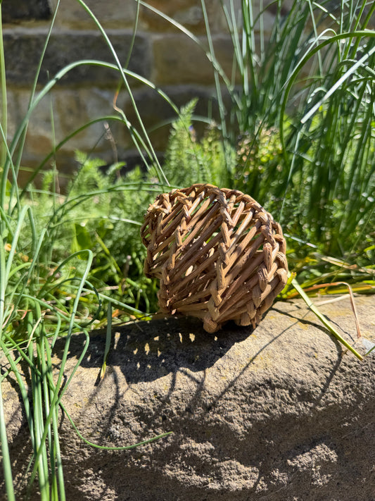 Nature First Willow Ball - Small