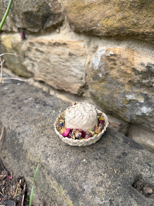 Woven Palm Hat with Forage
